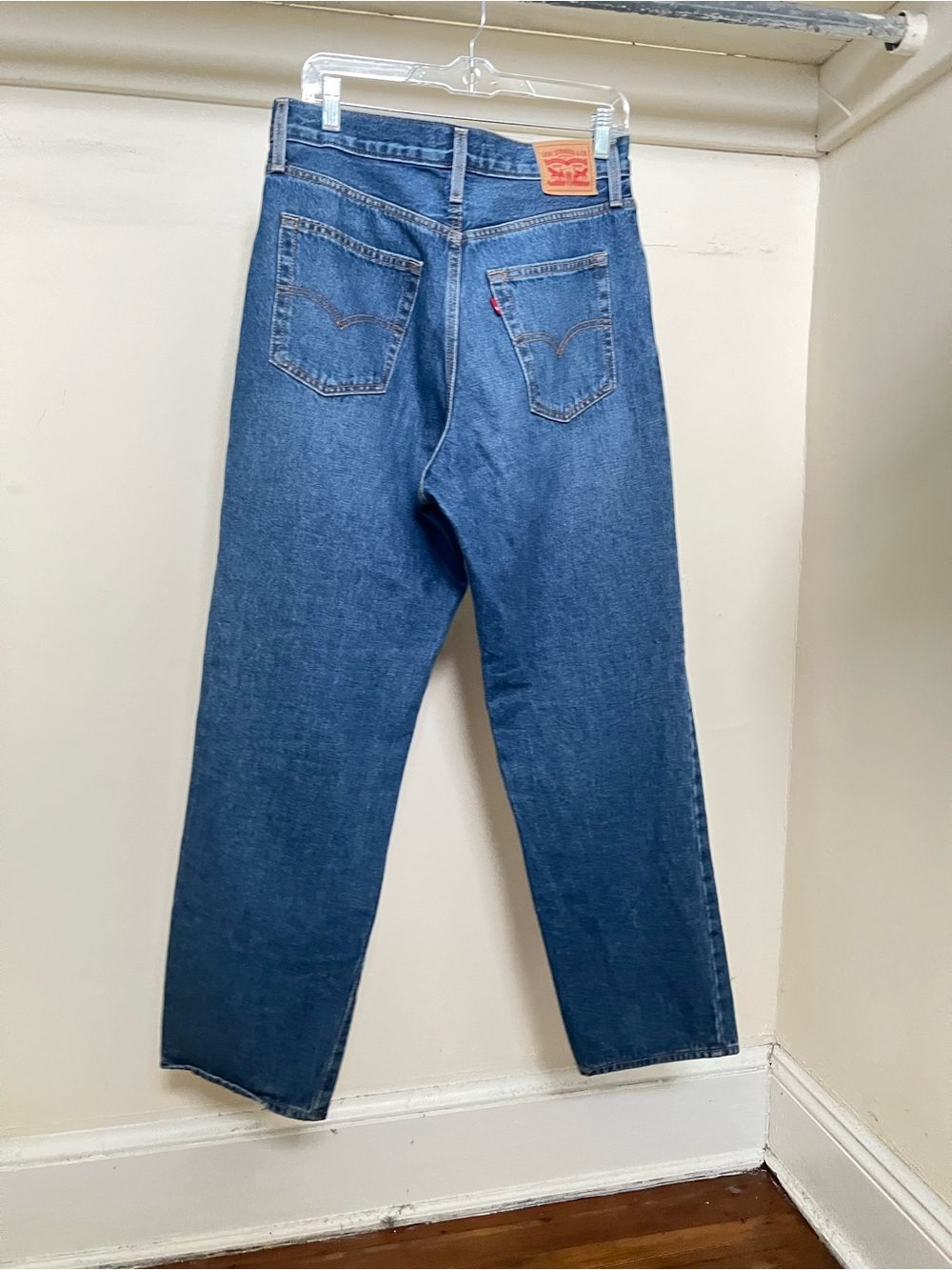 Levi's Women's Dark Blue Wide-Leg Jeans - Picture 2 of 3